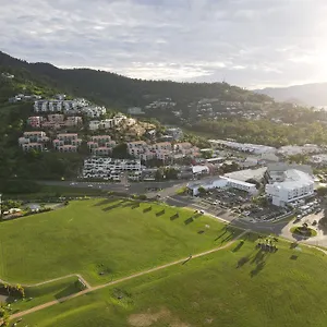 Coral Sea 4*, Airlie Beach Australia